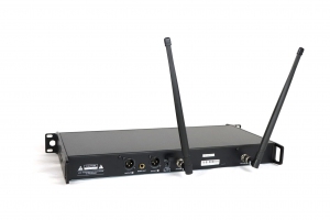 RFIntell QL7R/T1-A 651,800-683,400 МГц 2-канальная радиосистема с 2-мя ручными микрофонами в Чистополе